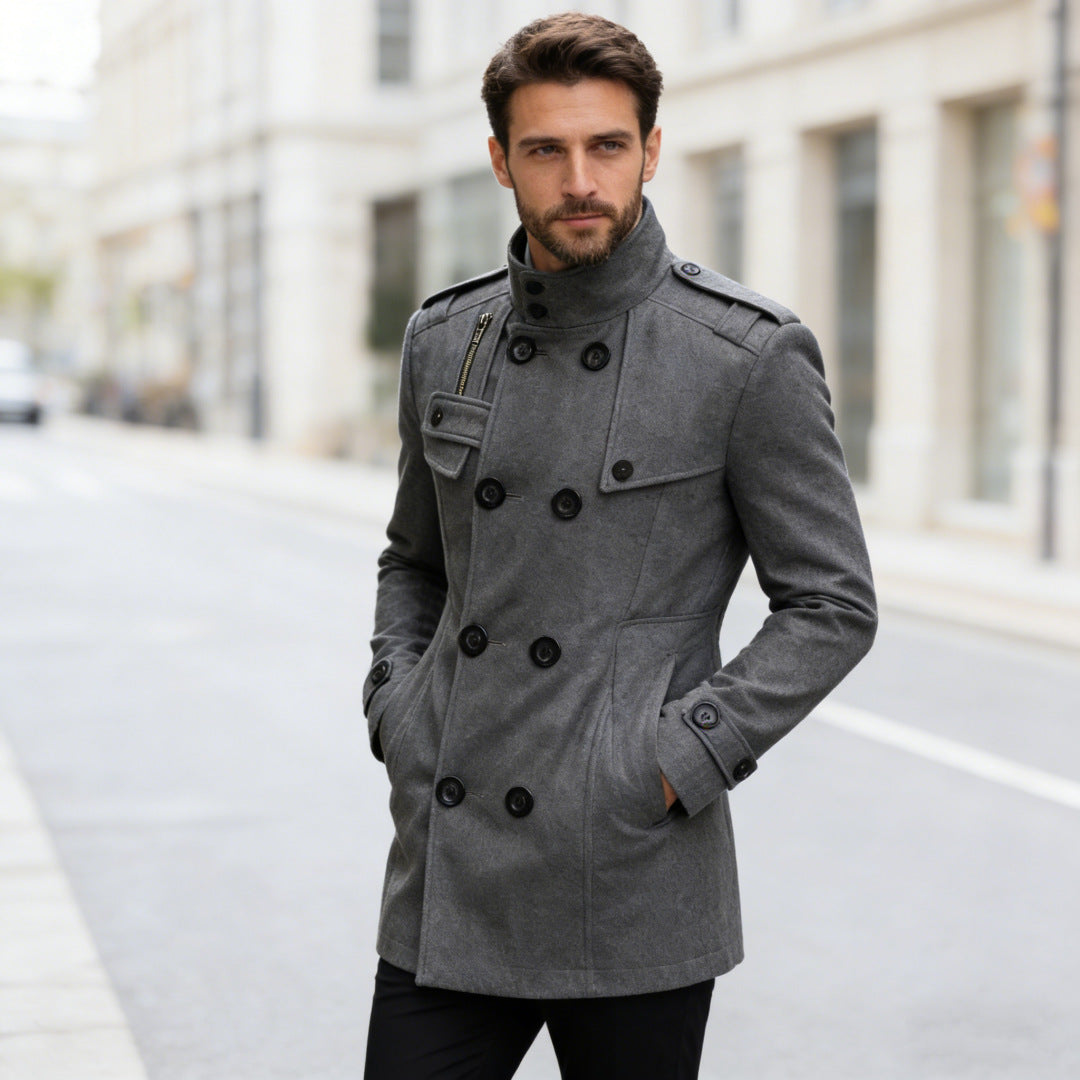 Men's tailored double-breasted short coat with stand-up collar and shoulder flaps Mune Fashion