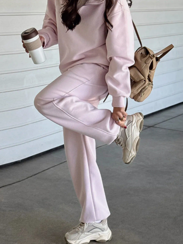 Women's sweat set with half-zip, oversized pullover and high-waisted wide cut jogging pants Mune Fashion