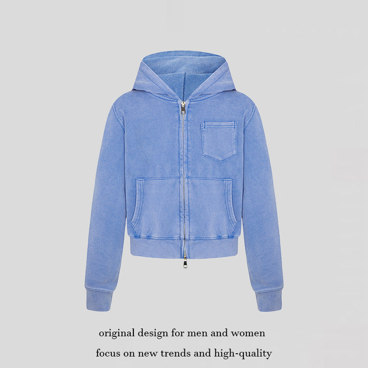 Ladies short-cut hooded zip jacket made of garment-dyed cotton fleece with chest pocket Mune Fashion