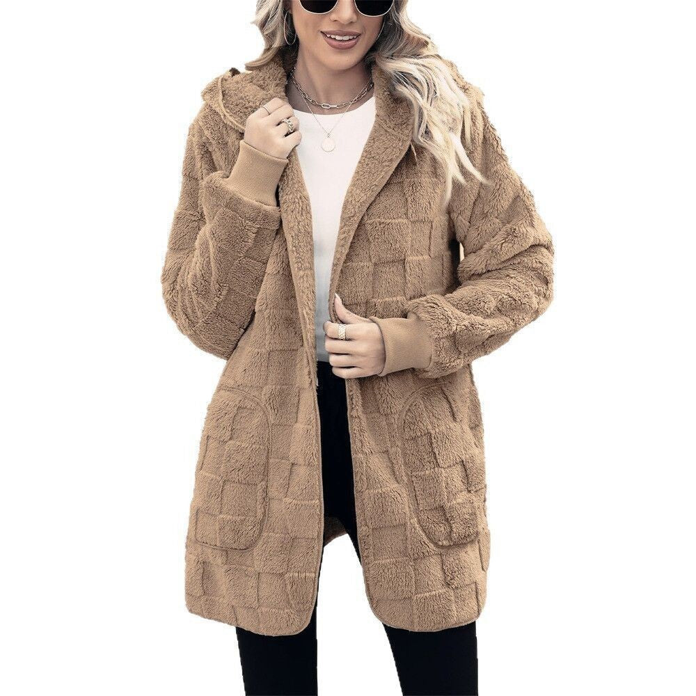 Women's cozy hooded long jacket made of teddy fleece with patch pockets and textured check pattern Mune Fashion