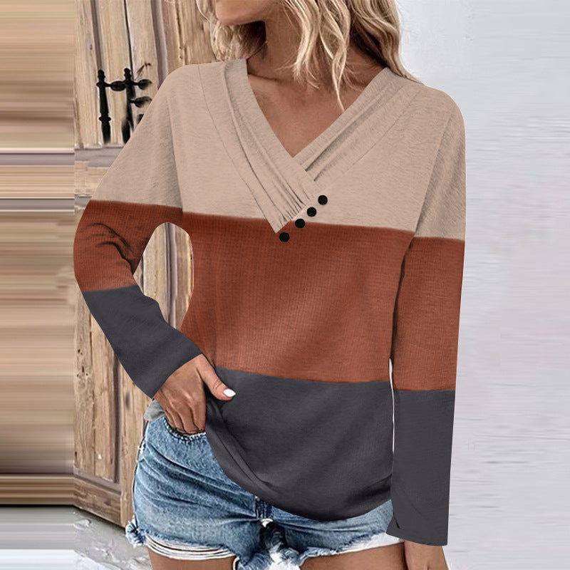 Women's Ribbed V-Neck Sweater with Gradient, Decorative Buttons and Relaxed Fit Mune Fashion