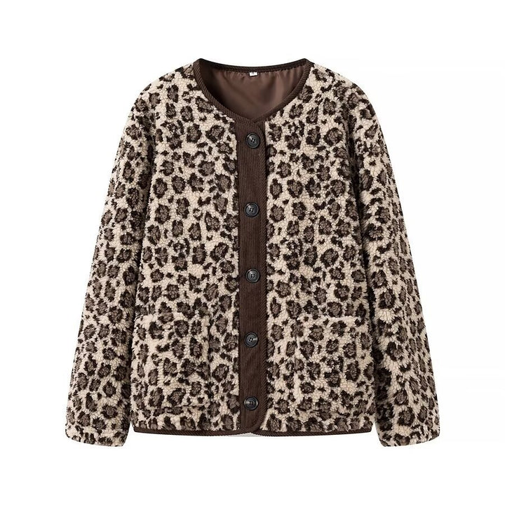 Women's short jacket in teddy look with leopard print and button closure Mune Fashion