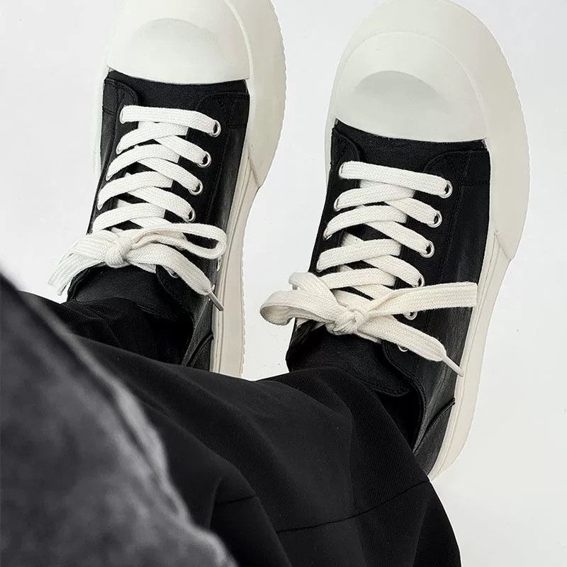 Women's platform sneaker in minimalist design with thick sole Mune Fashion