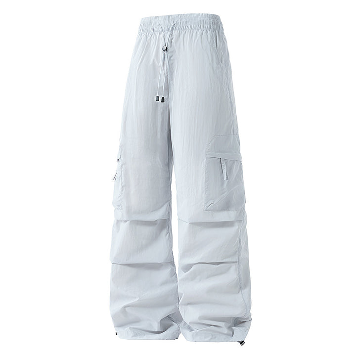 Women's cargo pants with elastic waistband