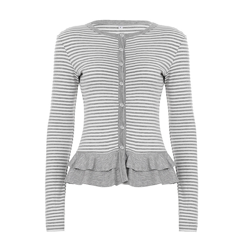 Women nan finer short cardigan with button placket, lace collar, and wavy hem Mune Fashion