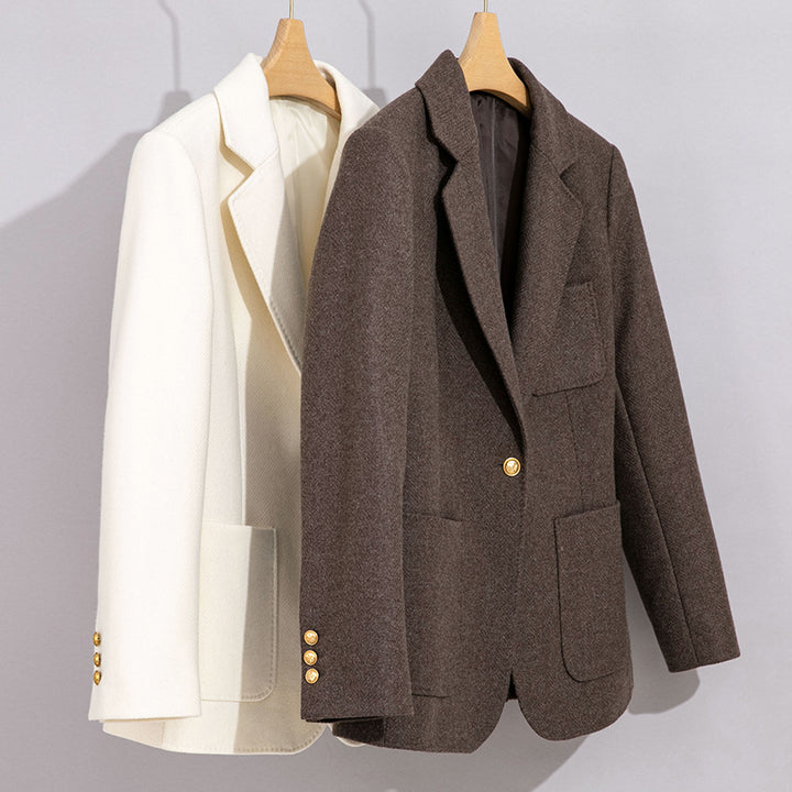 Ladies Elegant Wool Blazer with Patch Pockets Mune Fashion