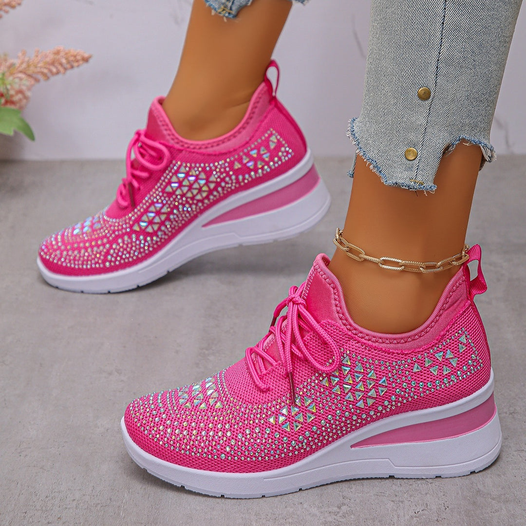 Women's wedge sneaker with breathable knit, padded sock shaft and lightweight platform Mune Fashion