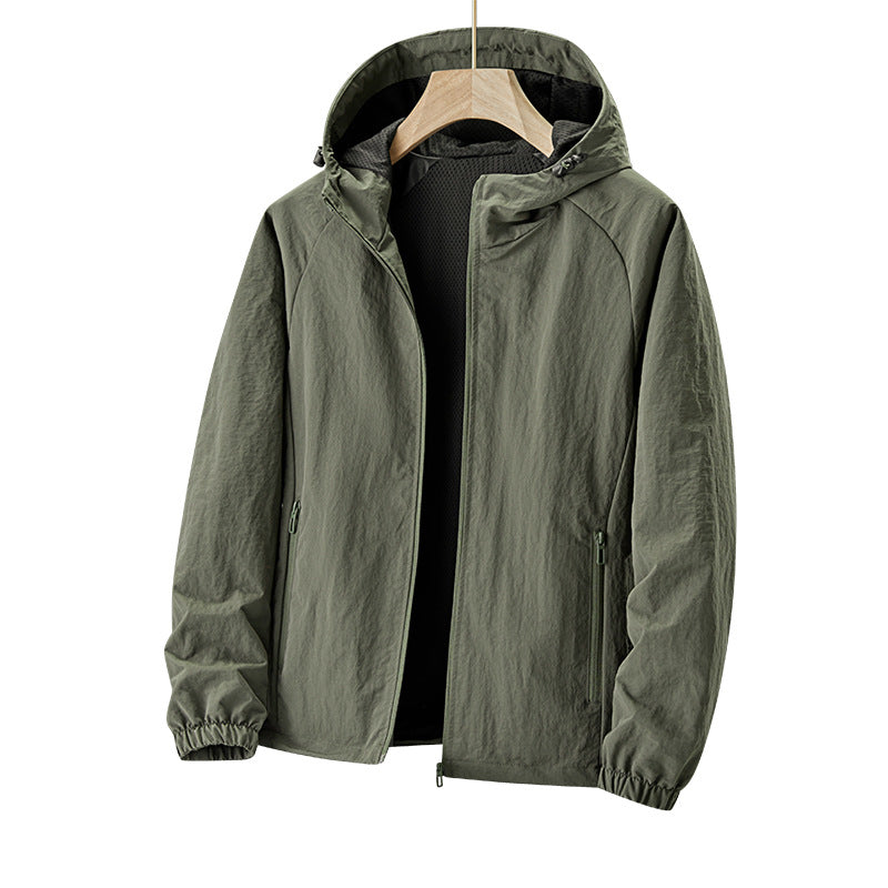 Men's Ultralight Hooded Windbreaker with Mesh Lining and Water-Repellent Exterior Mune Fashion