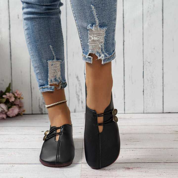 Women's slippers in soft leather look with elastic lacing and ergonomic comfort sole Mune Fashion