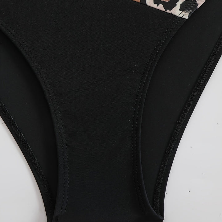 Women Elegant Bikini Set with Animal Print Mune Fashion