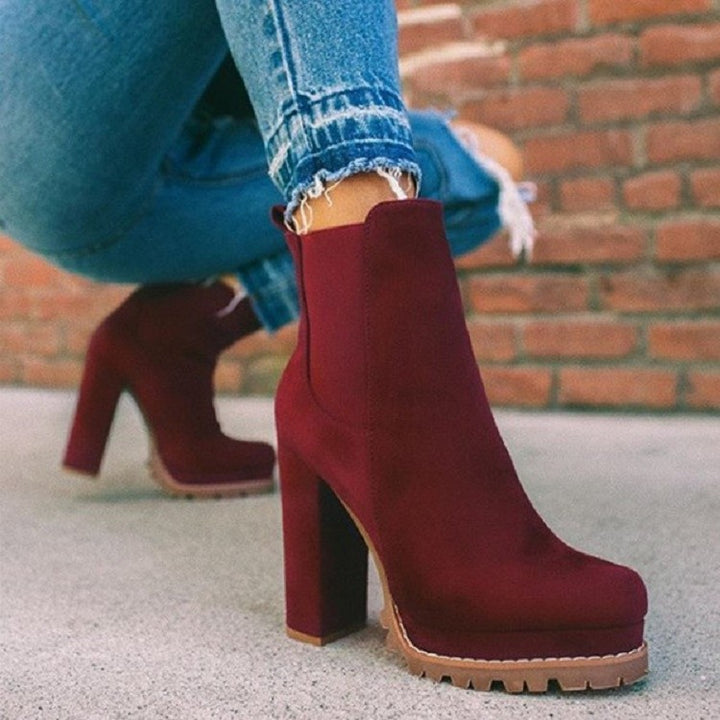 Ladies nan Chelsea ankle boots with platform, robust tractor profile and suede look Mune Fashion