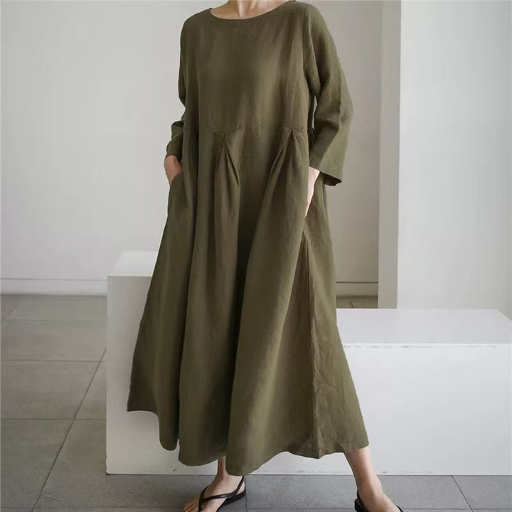 Women's maxi dress made of linen blend with gathered hip yoke, side pockets and wide flared skirt Mune Fashion