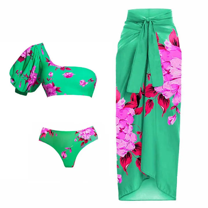 Women's Two-Piece Swimsuit with Floral Design Mune Fashion