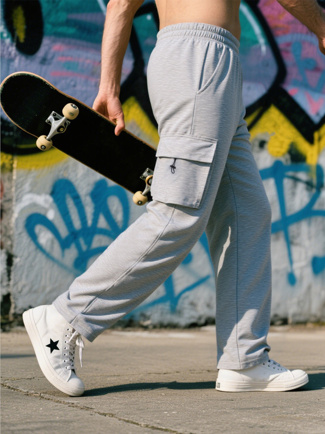 Men's Relaxed-Fit Cargo Jogging Pants with Elastic Waistband, Patch Pocket & Drawstring