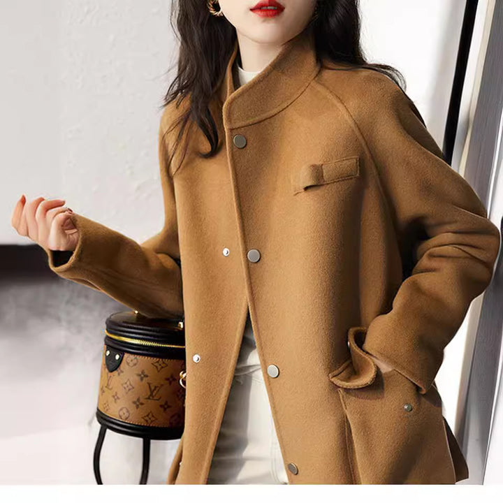 Women’s fashionable transition jacket with practical pockets Mune Fashion