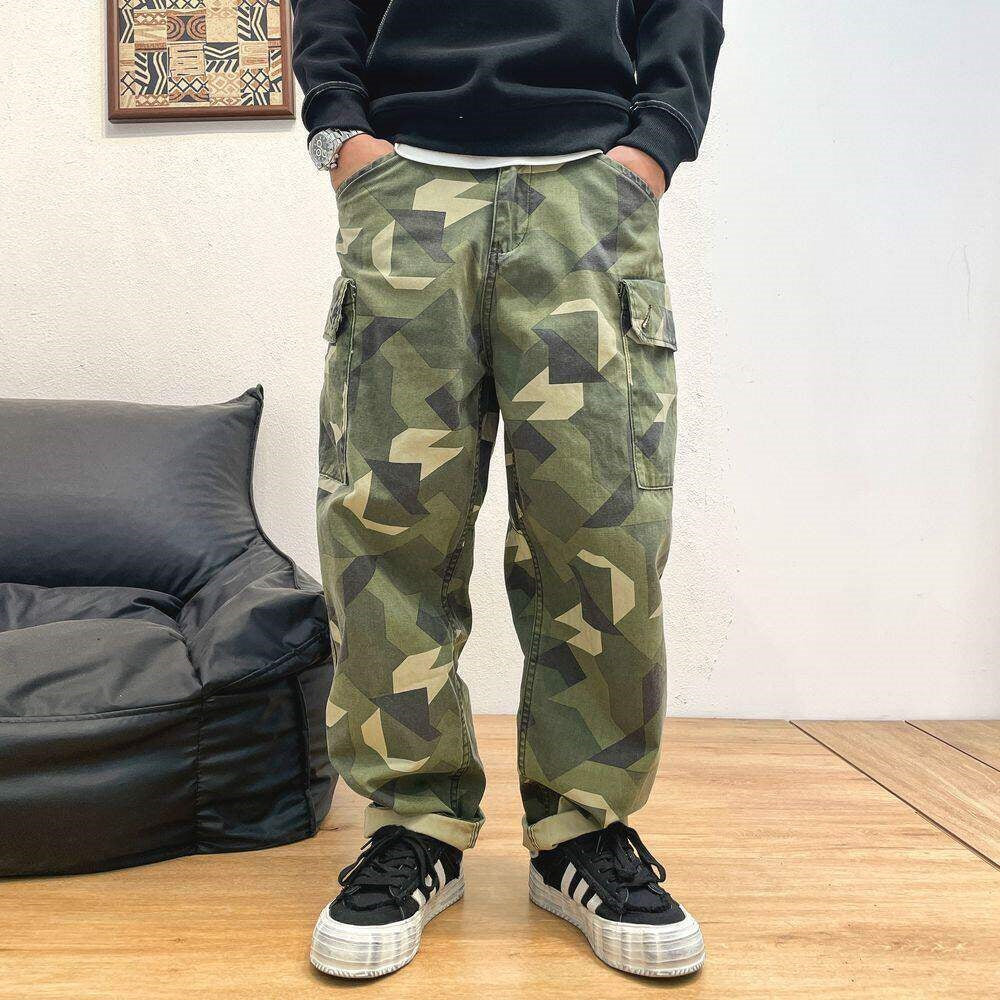 Men's Cargo Pants with Camouflage Print Mune Fashion