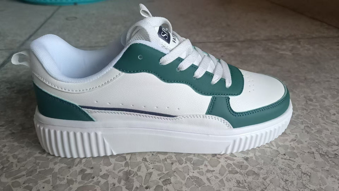 Women nan platform sneaker with particularly thick outsole and padded comfort footbed Mune Fashion