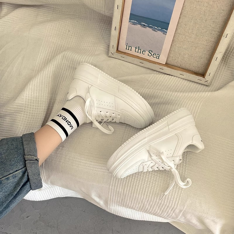 Women Fashionable Platform Sneakers with Comfortable Heel Protection Mune Fashion