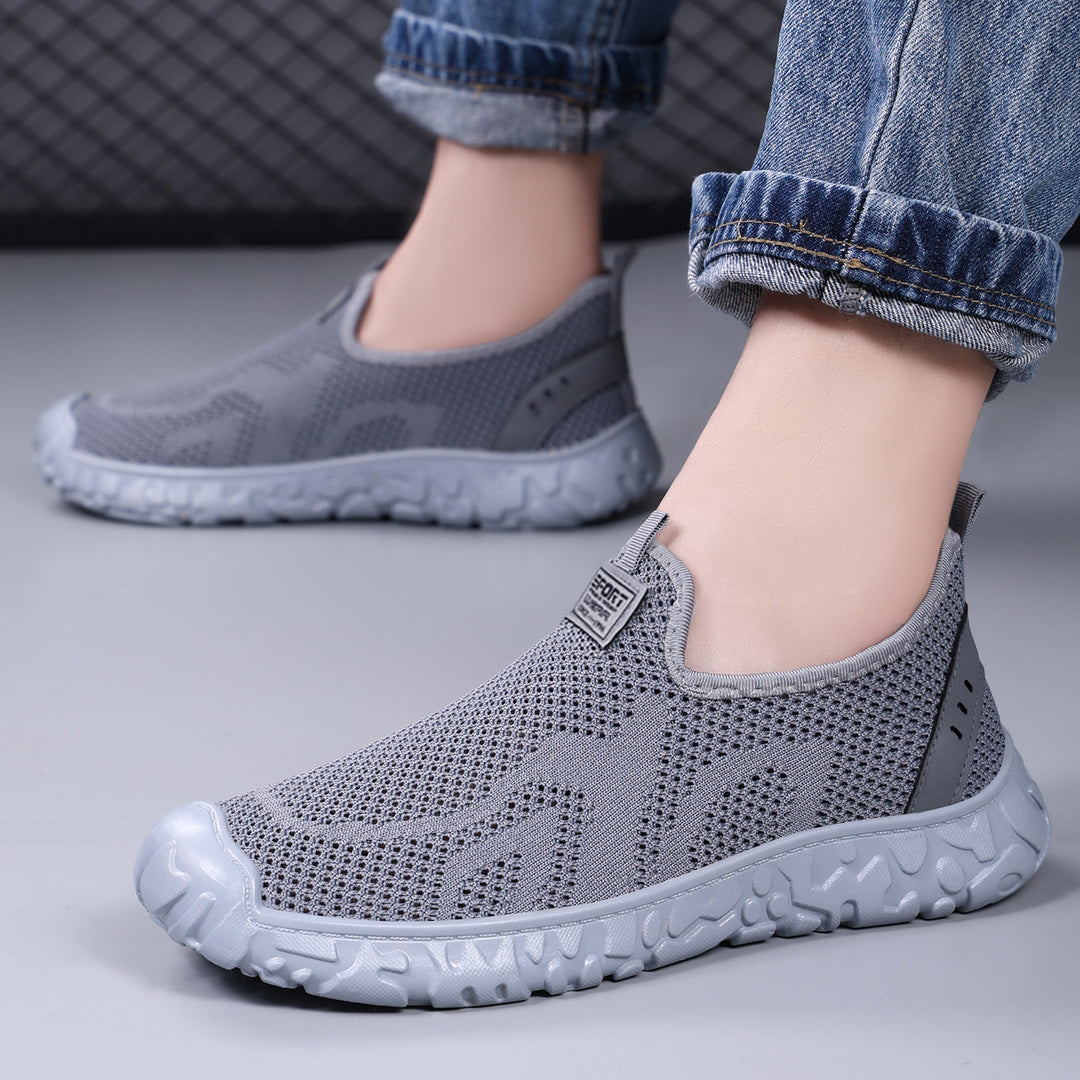 Unisex nan lightweight breathable slip-on knit walking shoe with flexible tread sole Mune Fashion