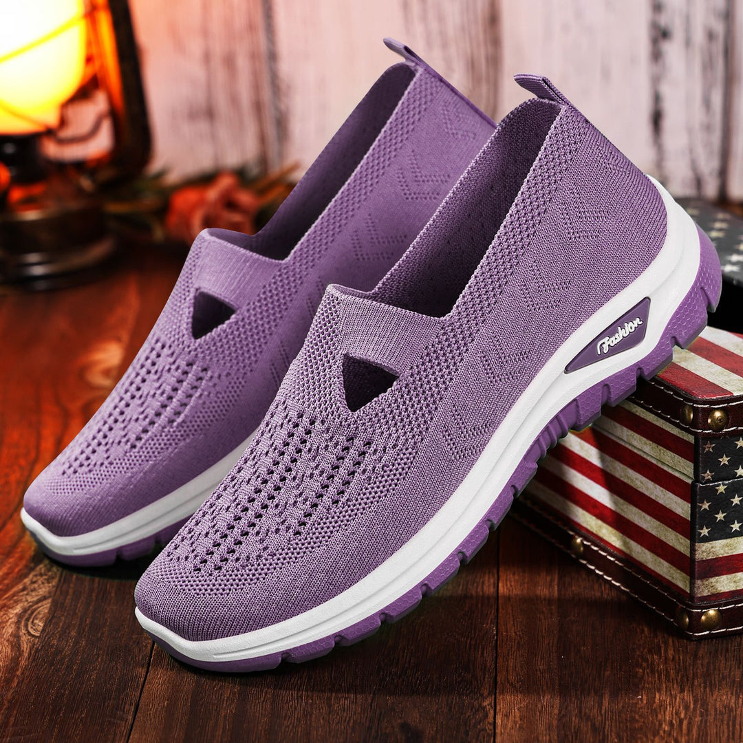 Ladies knitted slip-on sneakers with breathable upper material and shock-absorbing profile sole Mune Fashion