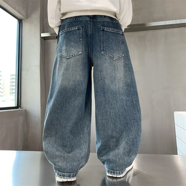 Unisex loose Denim pants in trendy streetwear style Mune Fashion