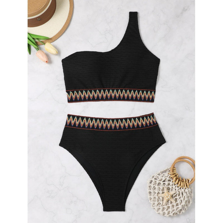 Women High-Waisted Bikini Set with Asymmetric Top and Decorative Pattern Mune Fashion