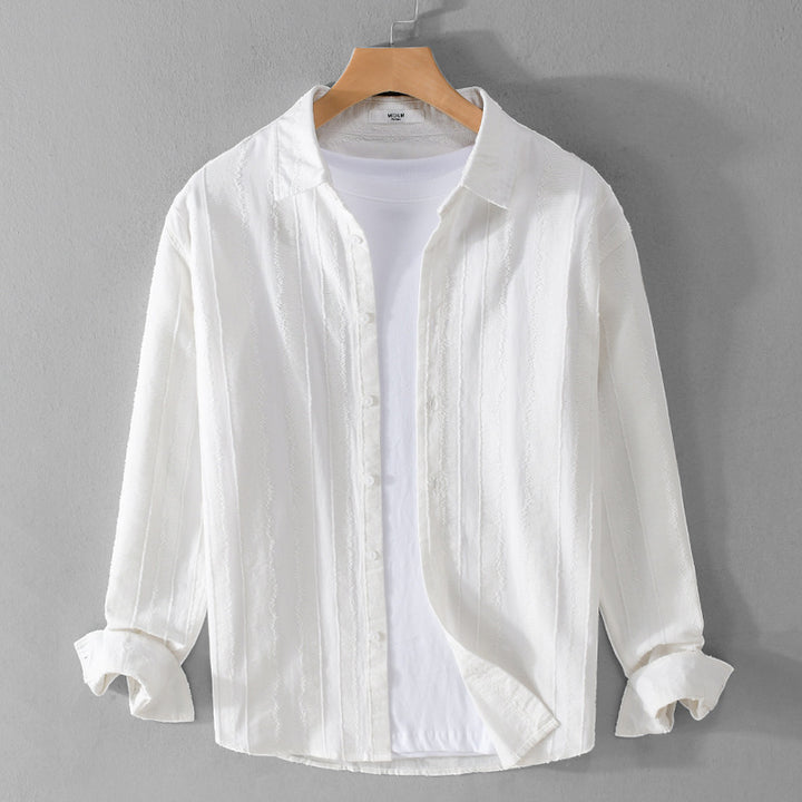 Men's lightweight structured shirt made of cotton blend with fine stripe pattern and classic collar Mune Fashion