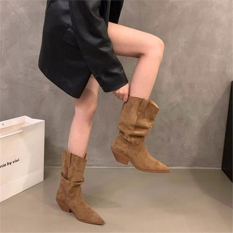 Ladies Slouchy Western Ankle Boots with pointed toe shape and sculpted block heel Mune Fashion