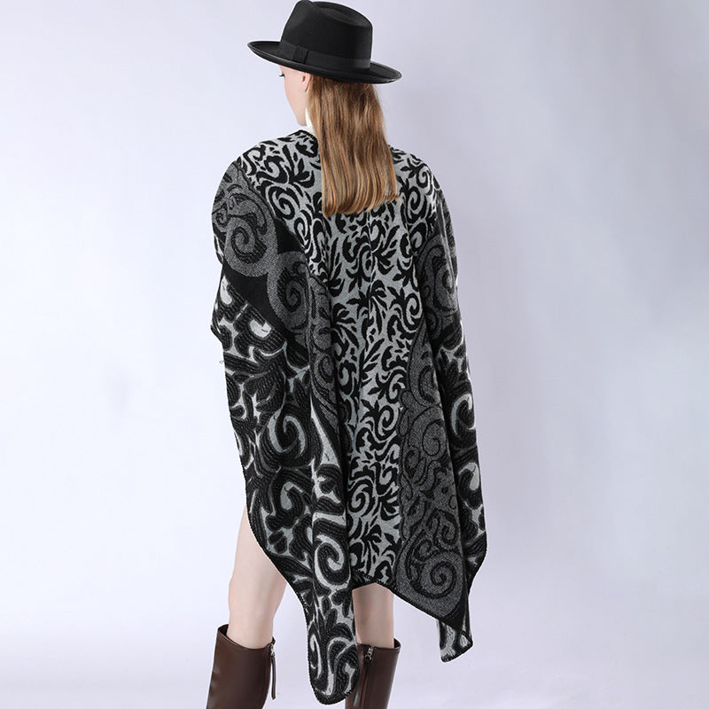 Women's Oversized Kimono Poncho in Jacquard Knit with Ornamental Pattern and V-Neck
