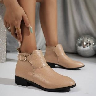Ladies' western-inspired ankle boots with pointed toe and decorative metal buckle Mune Fashion