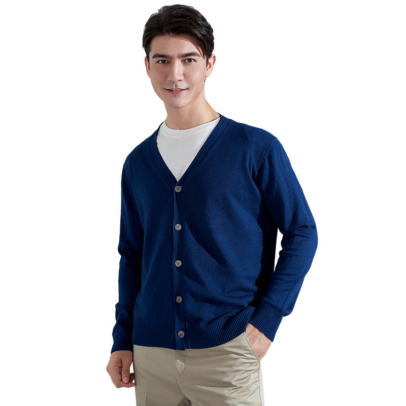 Men's Lightweight Fine Knit Cardigan with V-Neck and Business Silhouette Mune Fashion