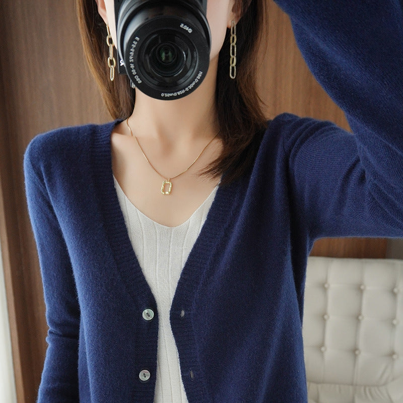 Ladies Light V-Neck Cardigan made of Cashmere Mix with Fine Rib Edge Mune Fashion