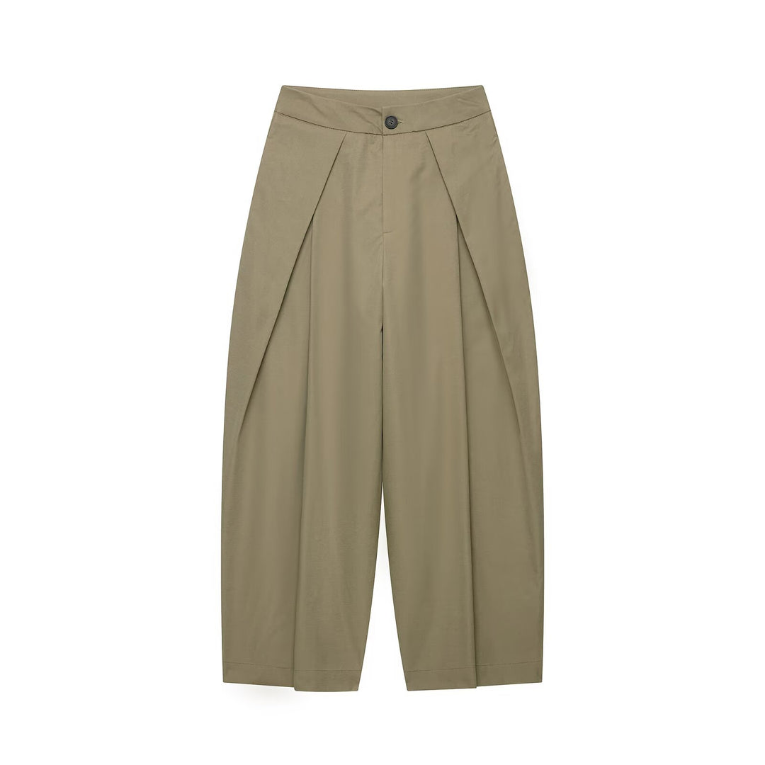 Women's Two-Piece Short Cape Jacket with Stand-Up Collar and High-Waisted Pleated Culottes Mune Fashion