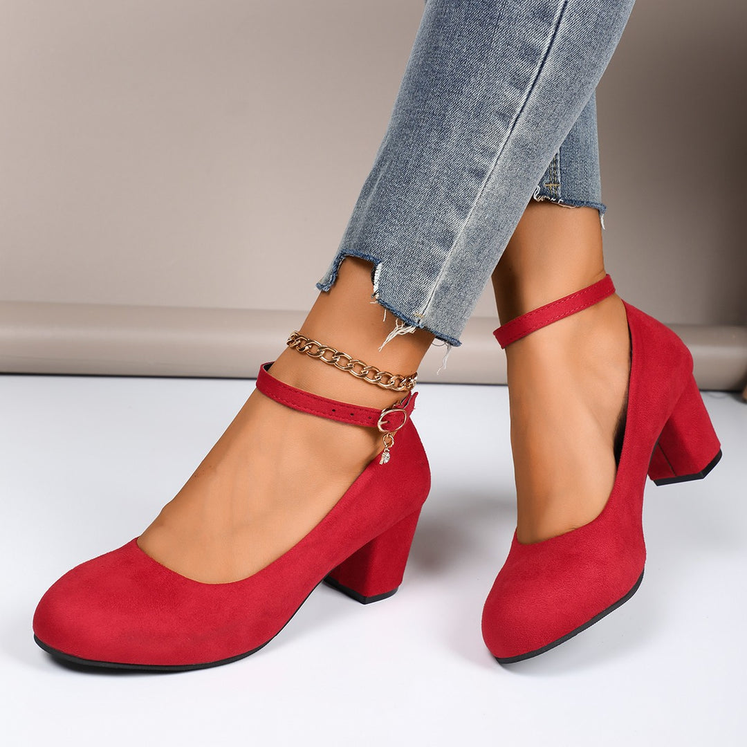 Ladies' elegant strappy pumps with adjustable ankle strap and wide block heel Mune Fashion