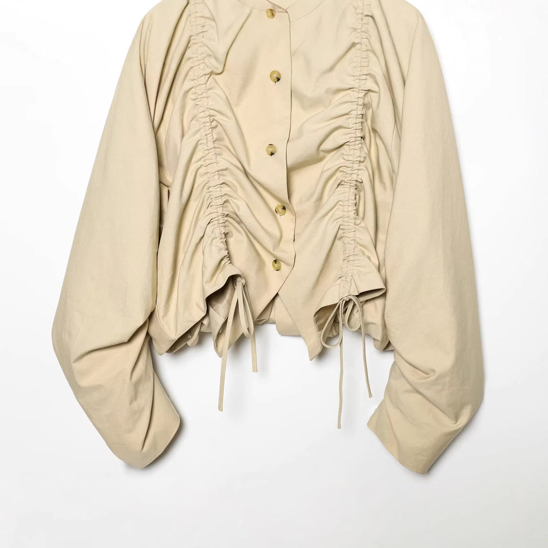 Women's Short Gathered Blouson Jacket with Large Peter Pan Collar Mune Fashion