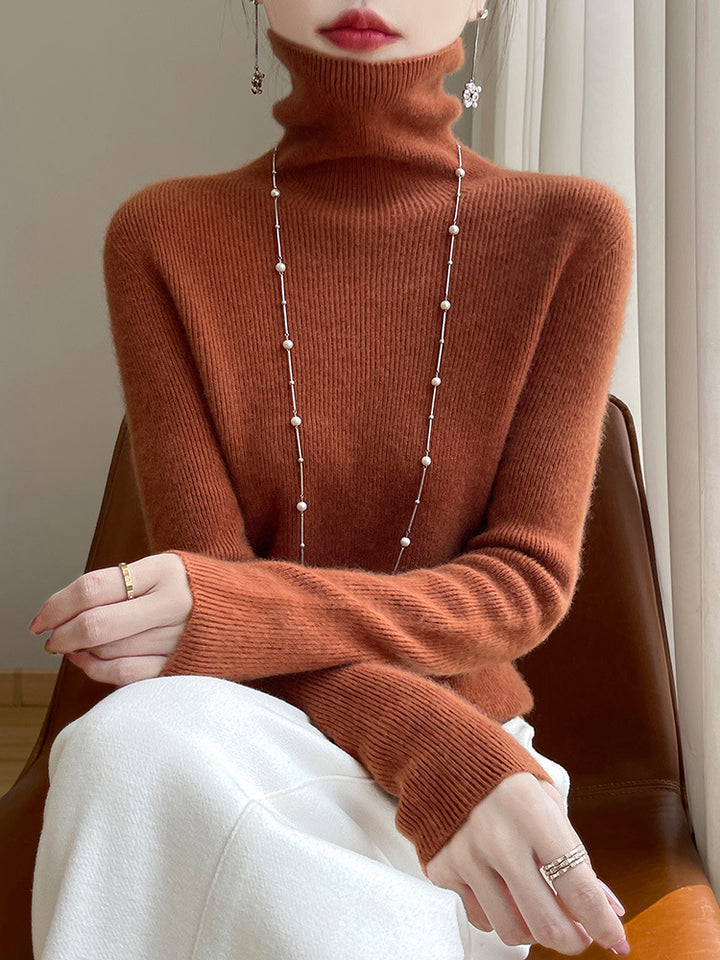 Women's slim fit fine knit turtleneck sweater with extra fine fluff finish Mune Fashion