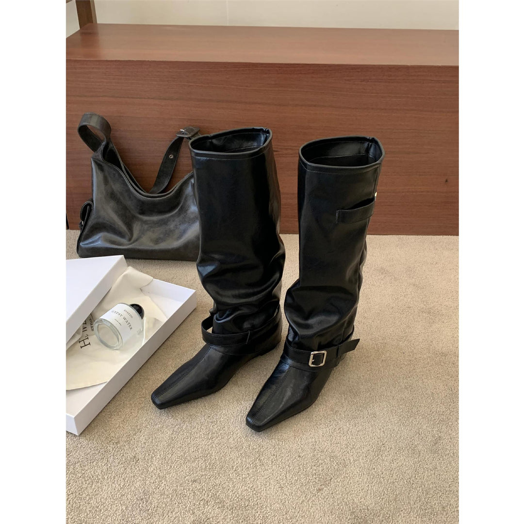 Women High Boots made of high-quality leather with fashionable straps Mune Fashion