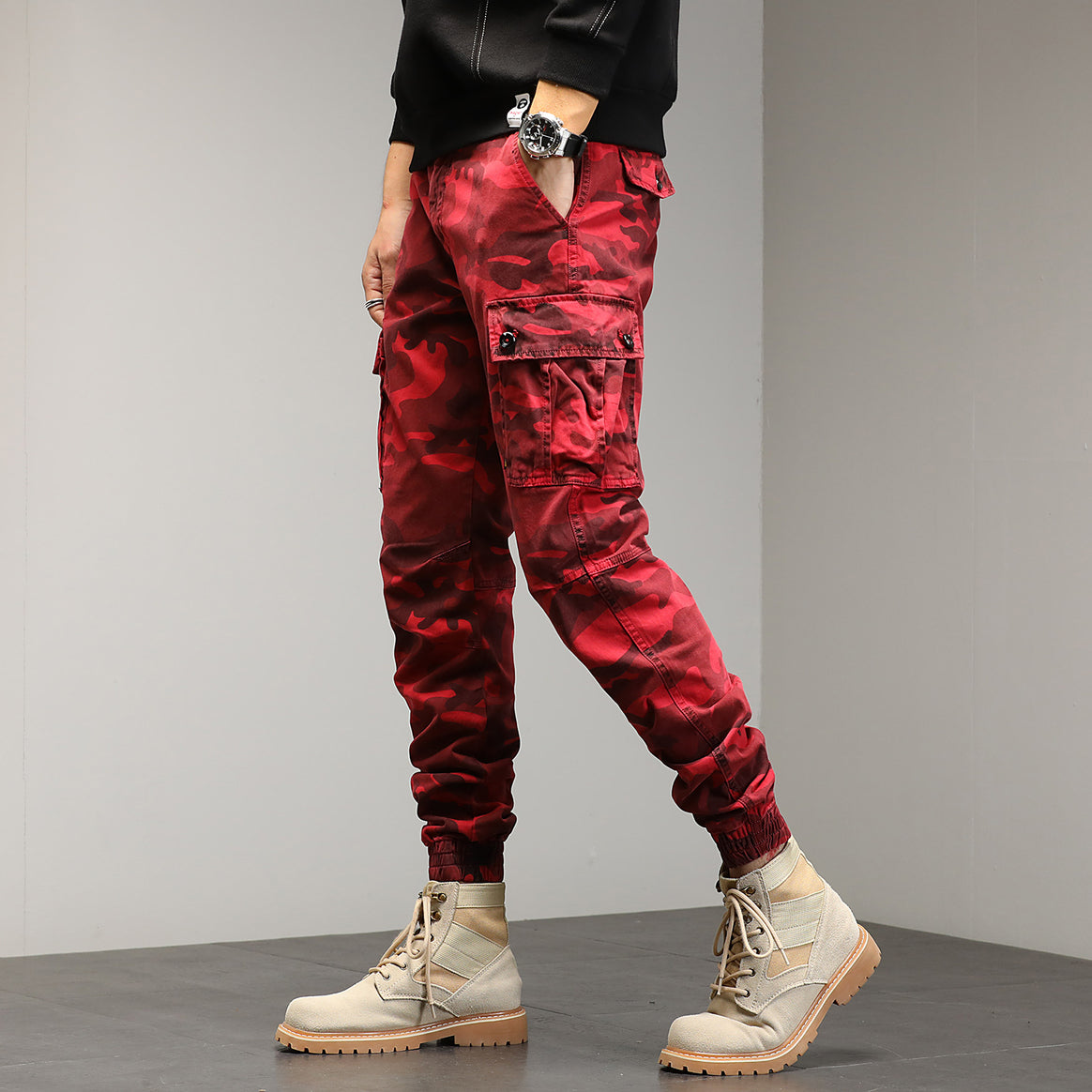 Herren Konisch geschnittene Utility-Cargohose im Camouflage-Joggerstil mit elastischem Bund und gerippten Bündchen Mune Fashion