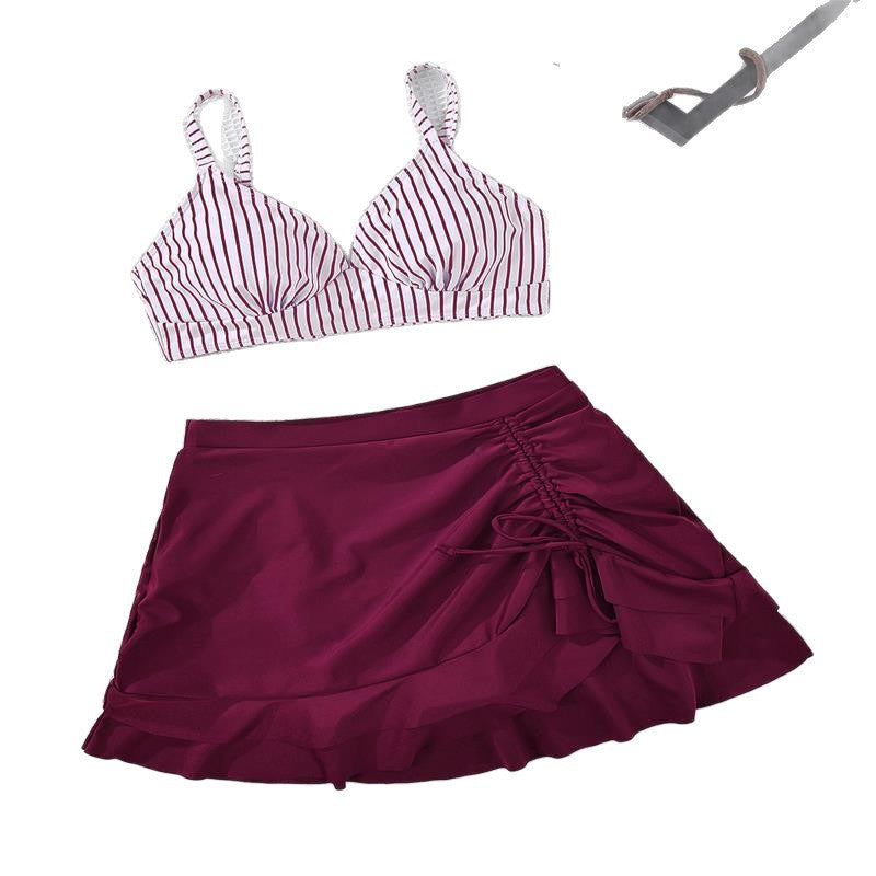 Women's bikini top with adjustable straps and sweet ruffle design Mune Fashion