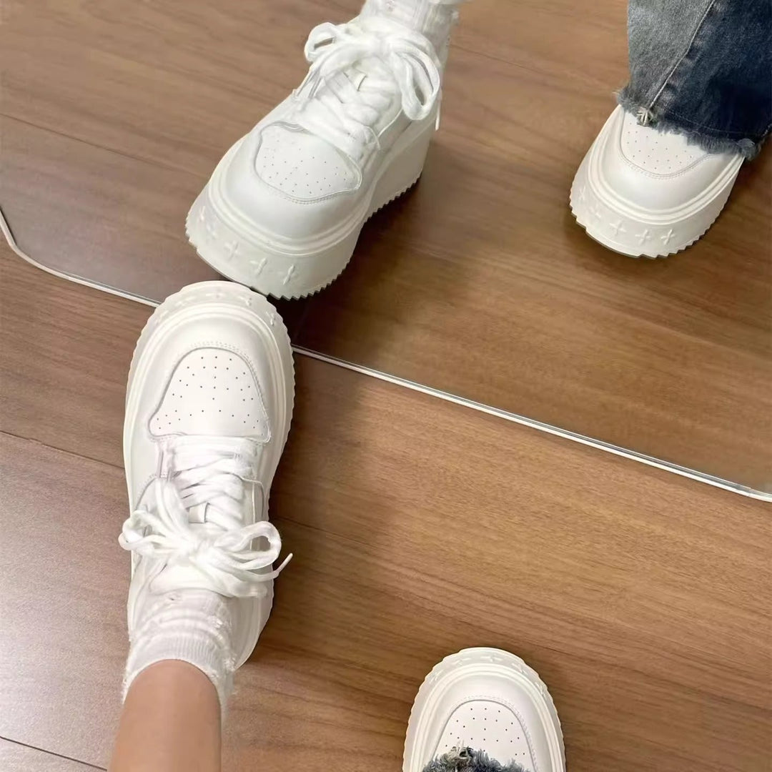 Women High-Top Platform Sneakers with fashionable design and comfortable cushioning Mune Fashion