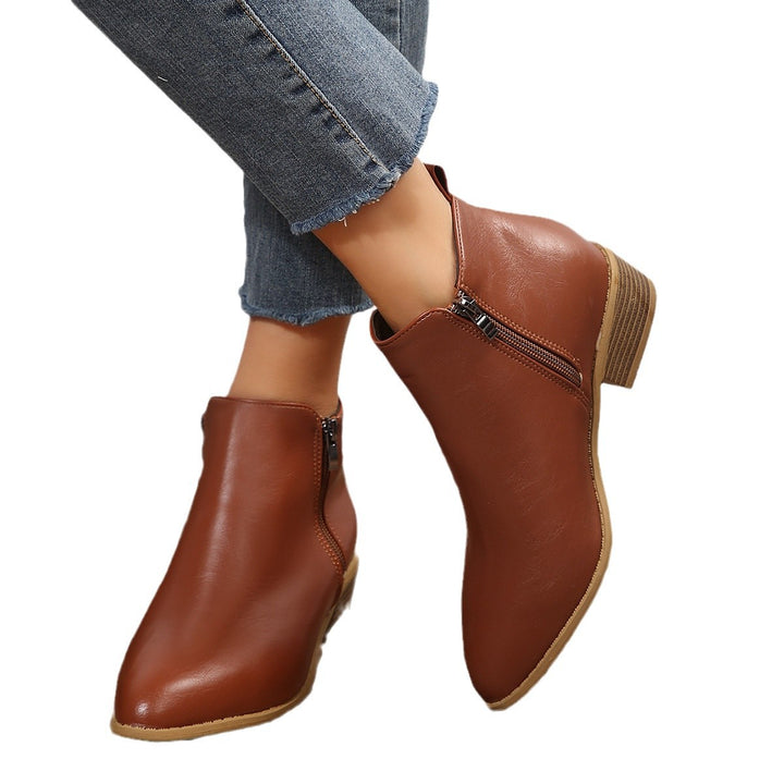Women's narrow ankle boots with side zipper, narrow pointed shape and comfortable block heel Mune Fashion
