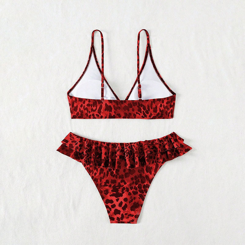 Women Triangle Bikini Set with Ruffle Details and Jewelry Ring Mune Fashion