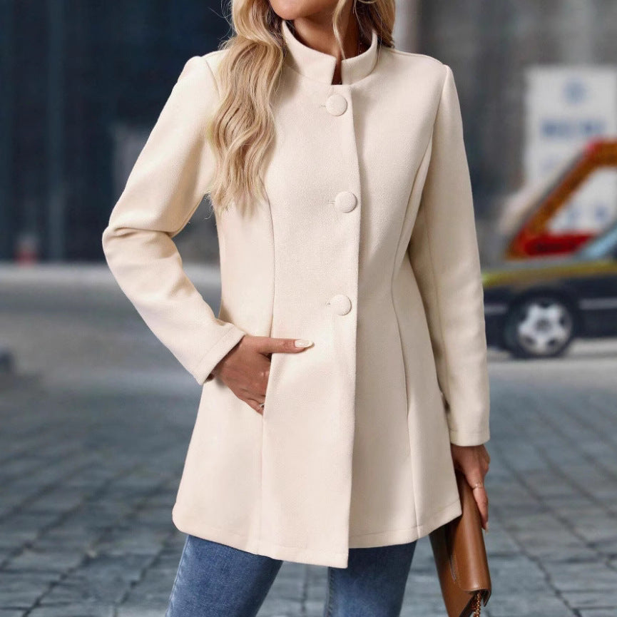 Ladies elegant and modern wool coat