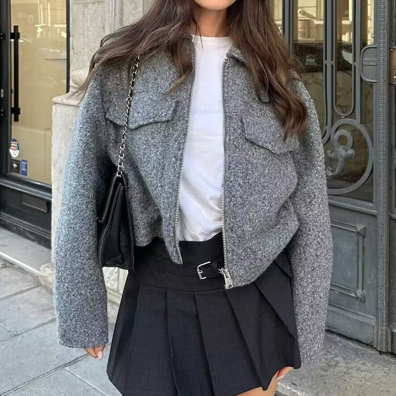 Women's Short Cut Sherpa Jacket with Zip and Flap Pockets Mune Fashion