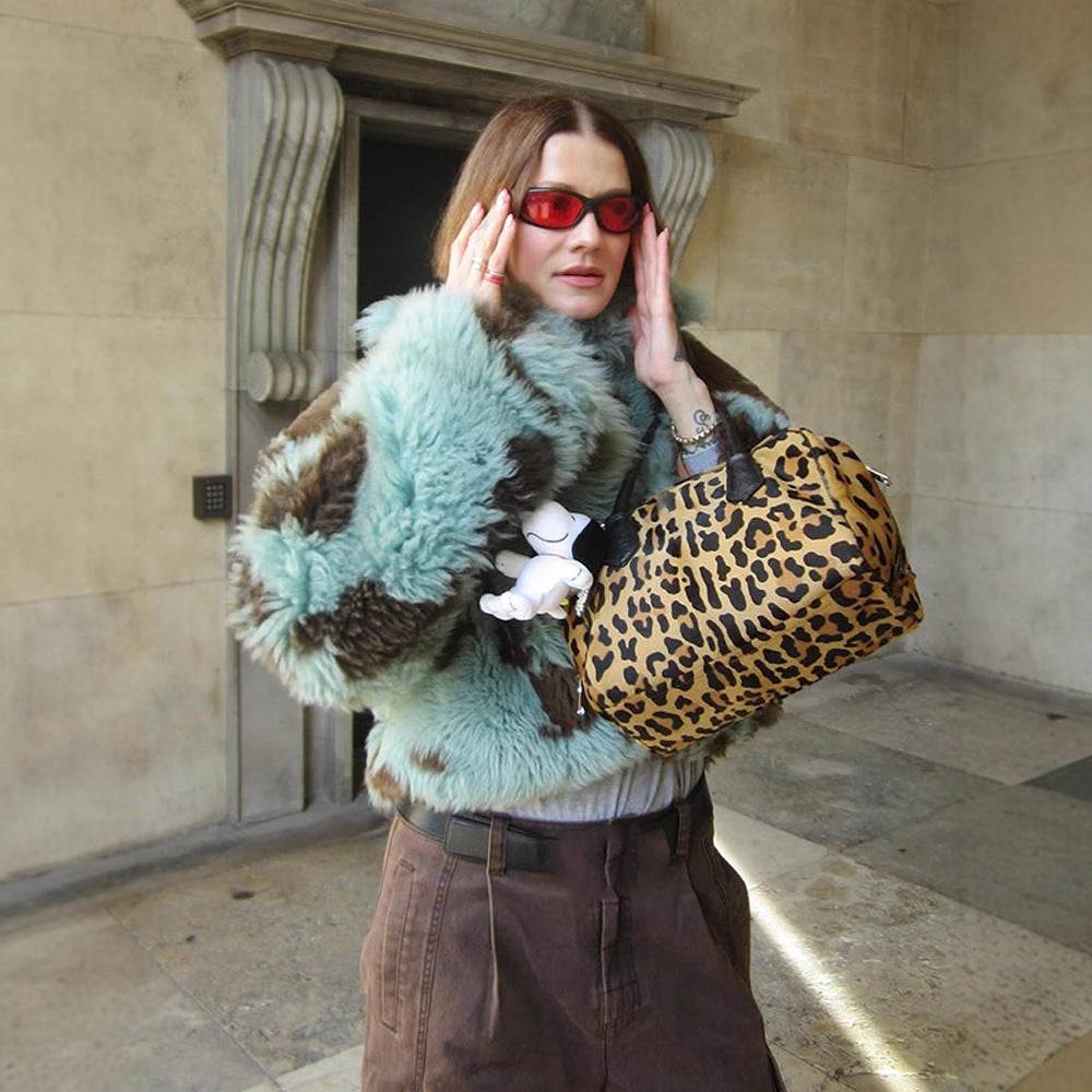 Women's Cropped Faux Fur Coat with Voluminous Shawl Collar Mune Fashion