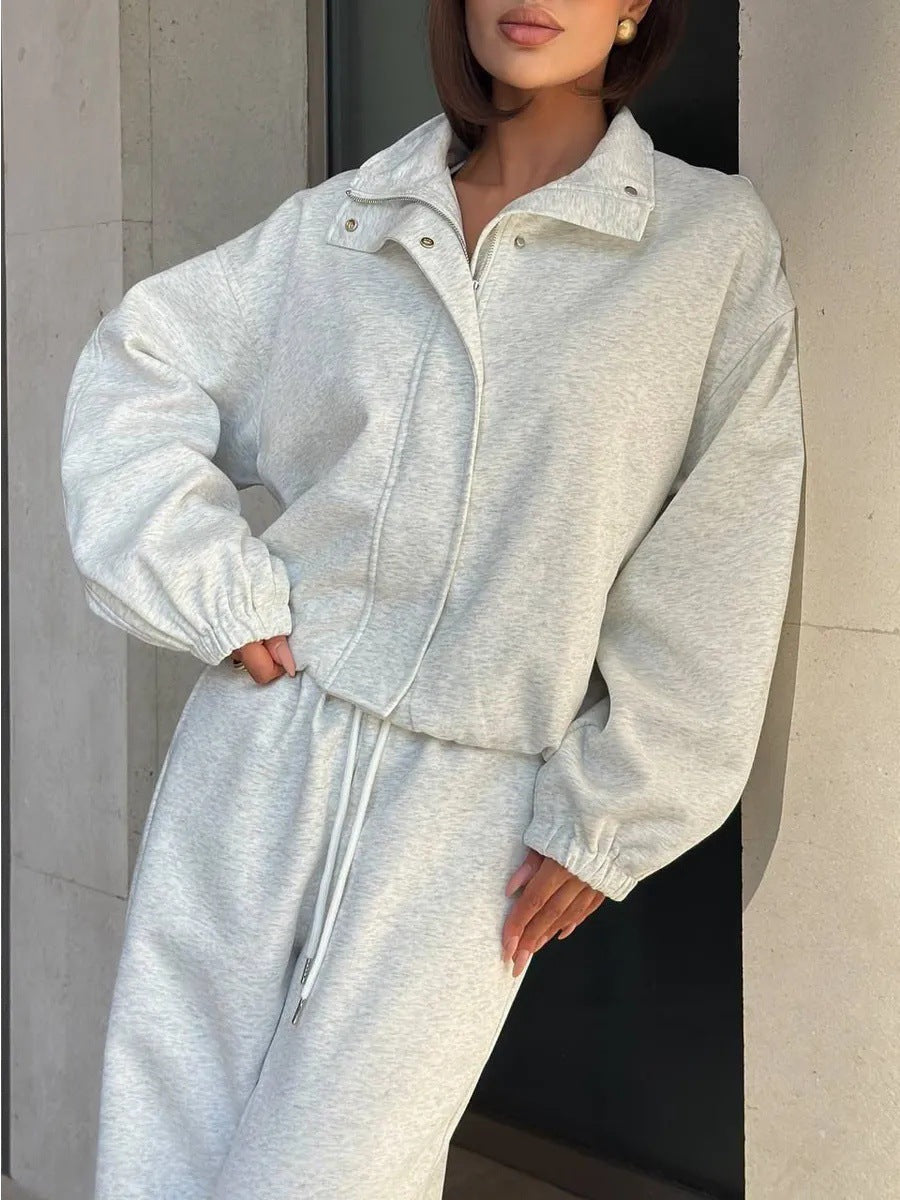 Women cropped zip hoodie with stand-up collar and high-cut cord jogging pants Mune Fashion
