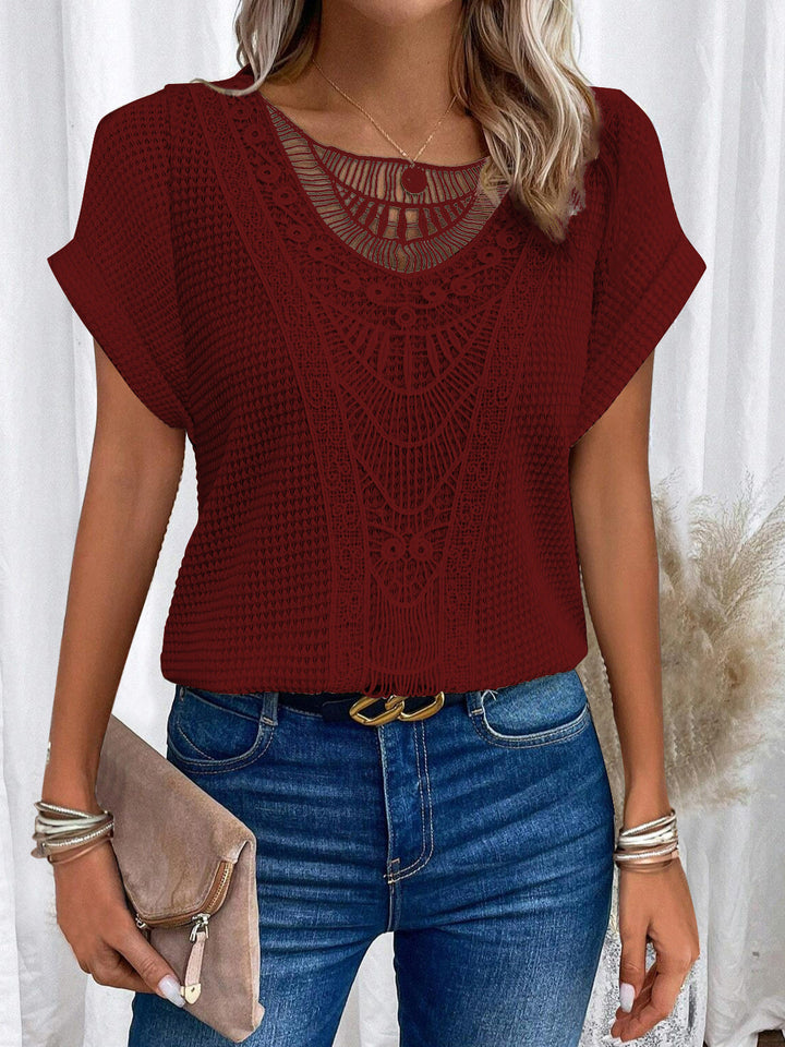 Elegant lace T-shirt with stylish details