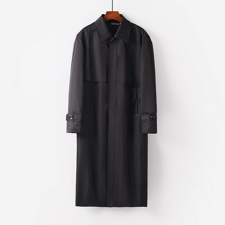 Women's lightweight trench coat with concealed button placket and shoulder cape Mune Fashion