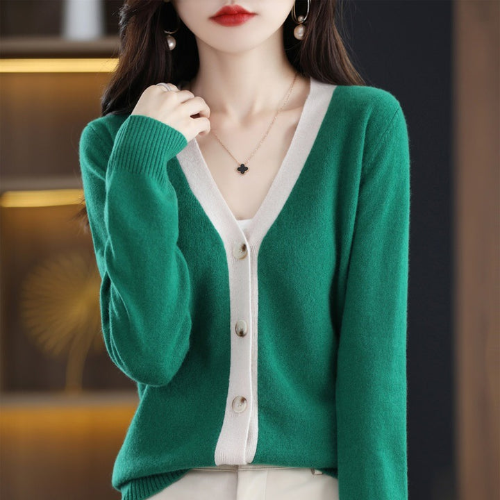 Women Contrast Trim V-Neck Fine Knit Cardigan with Mother-of-Pearl Buttons Mune Fashion