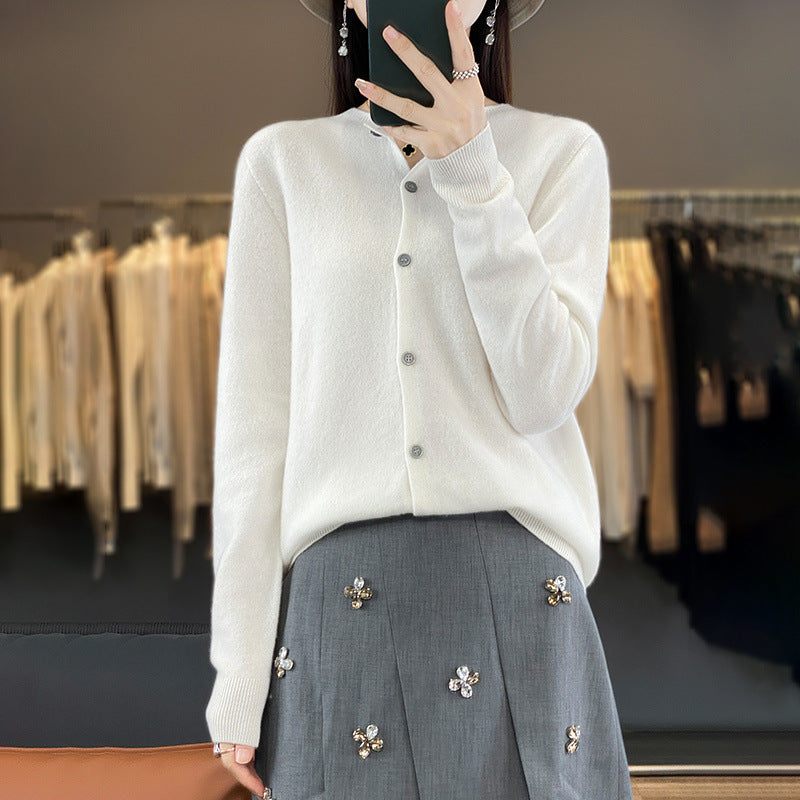 Women Lightweight Fine Knit Cardigan with Cashmere Look, Round Neckline and Hidden Button Placket Mune Fashion